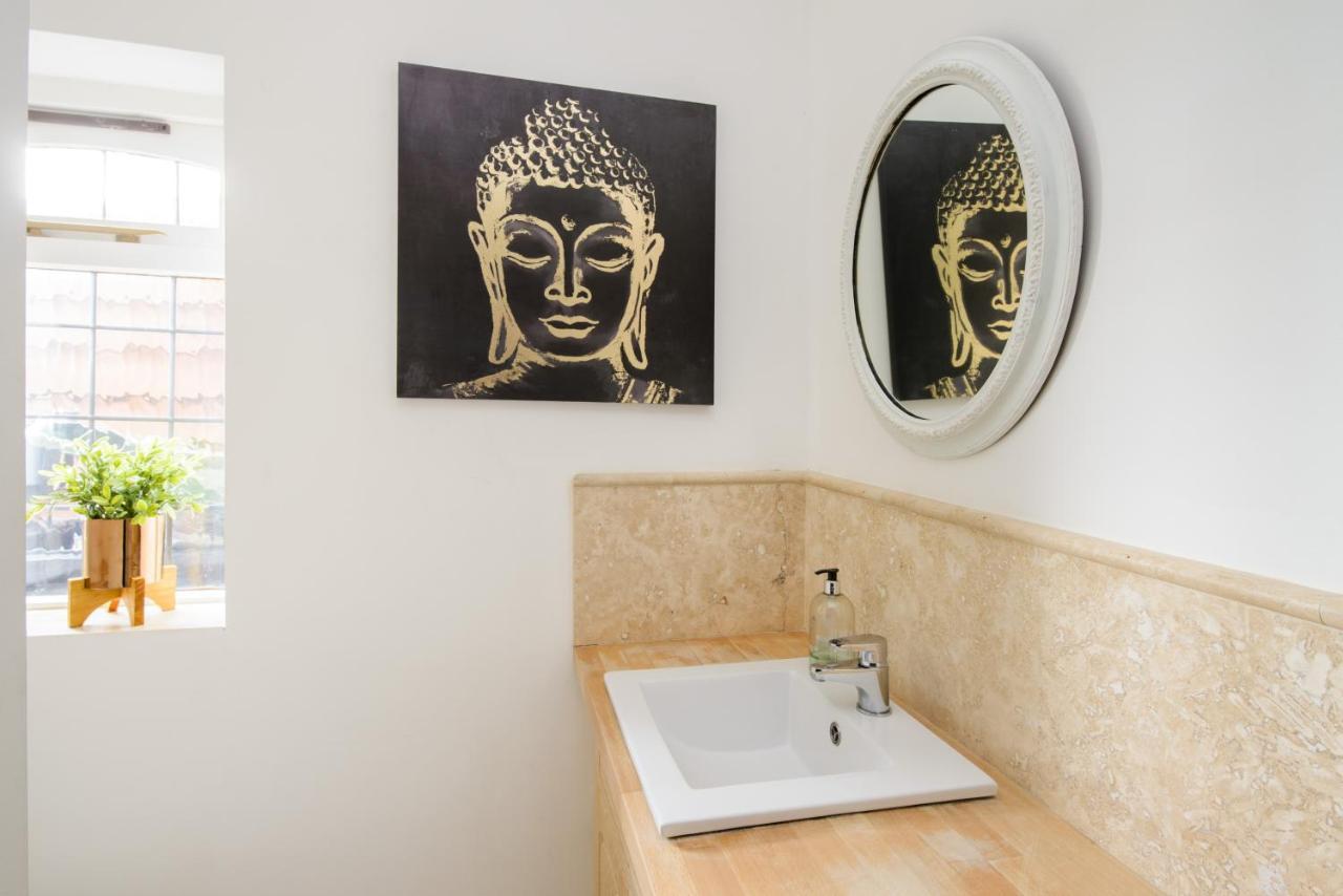 Deluxe 2 Bed Versace Bungalow Hot Tub, Sky Tv, Cinema Screen Saffron Walden Luaran gambar